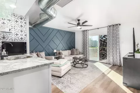 4041 E Hopi Ave, Mesa, AZ 85206