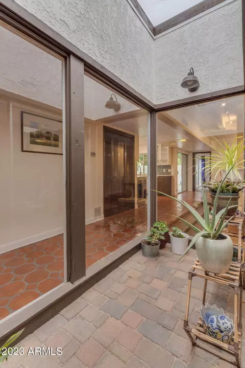 7013 N 10th Ave, Phoenix, AZ 85021 photo 9