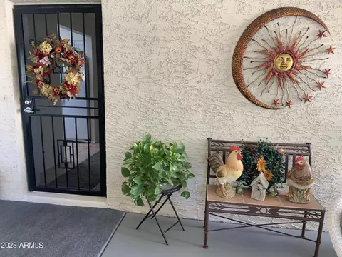 131 N Higley Rd #5, Mesa, AZ 85205