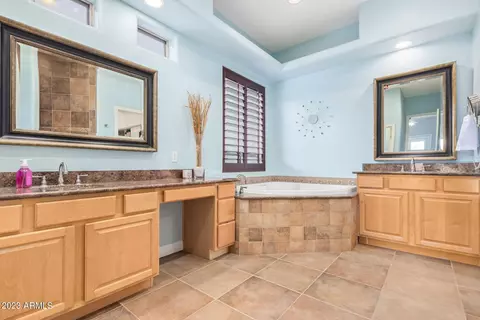 477 E Bridle Way, Gilbert, AZ 85295 photo 13