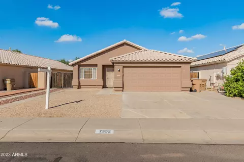 7352 W Eugie Ave, Peoria, AZ 85381