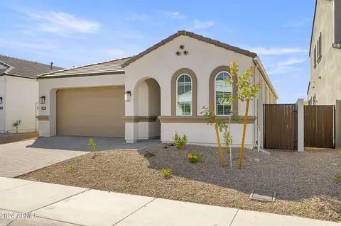 1741 E Questa Dr, Phoenix, AZ 85024