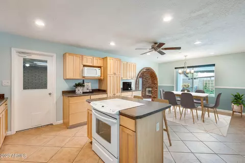 1629 El Parque Dr, Tempe, AZ 85282 photo 2