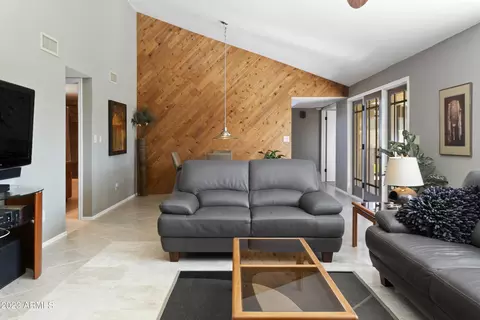 1719 E Diamond Dr, Tempe, AZ 85283 photo 6