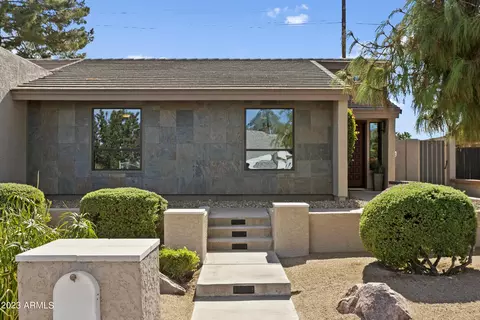1719 E Diamond Dr, Tempe, AZ 85283 photo 3