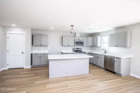 2509 E Broadway Rd #4, Phoenix, AZ 85040 photo 5