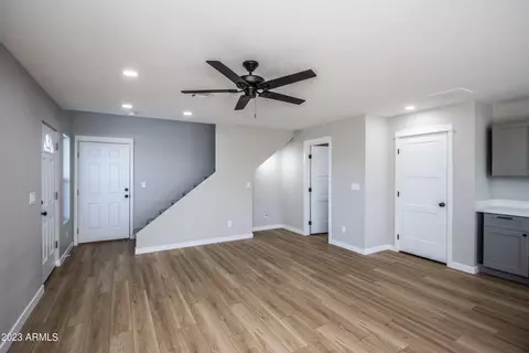2509 E Broadway Rd #4, Phoenix, AZ 85040 photo 8
