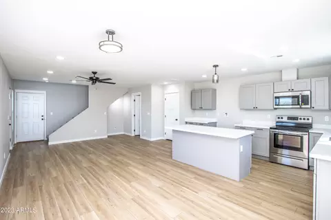 2509 E Broadway Rd #4, Phoenix, AZ 85040 photo 9