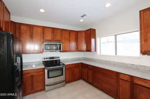 2929 N 37th St #10, Phoenix, AZ 85018 photo 13