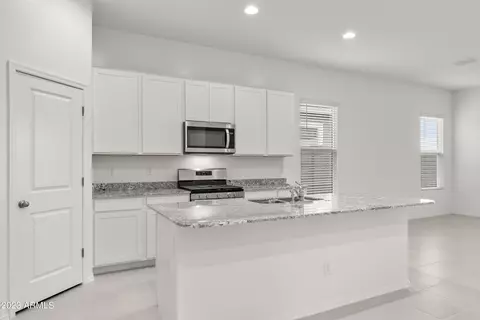 1749 E Questa Dr, Phoenix, AZ 85024 photo 3