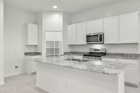 1749 E Questa Dr, Phoenix, AZ 85024 photo 5