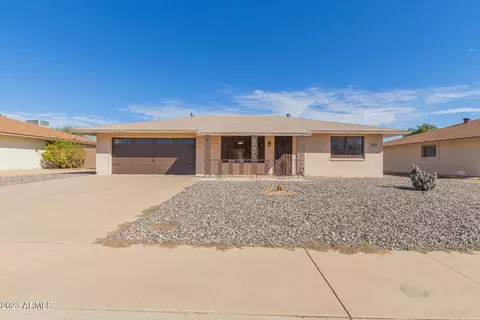 10506 W Concho Cir, Sun City, AZ 85373