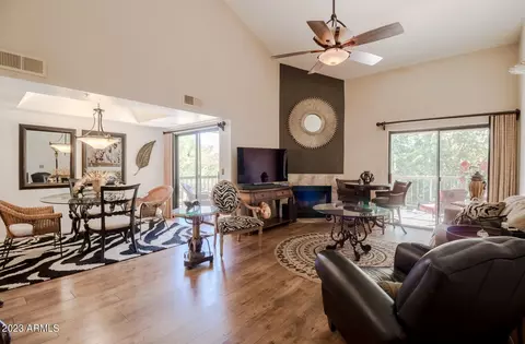 9460 E Mission Ln #208, Scottsdale, AZ 85258