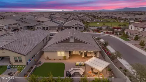 2999 W Horseshoe Dr, Queen Creek, AZ 85142