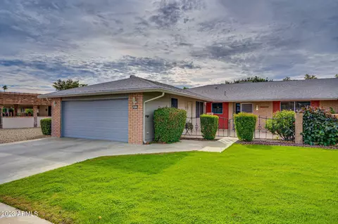 10317 W Bright Angel Cir, Sun City, AZ 85351