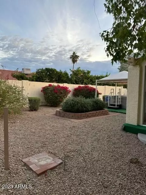 1946 E Beck Ln, Phoenix, AZ 85022 photo 9