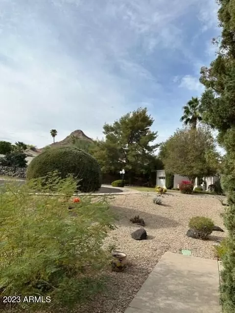 1946 E Beck Ln, Phoenix, AZ 85022 photo 11