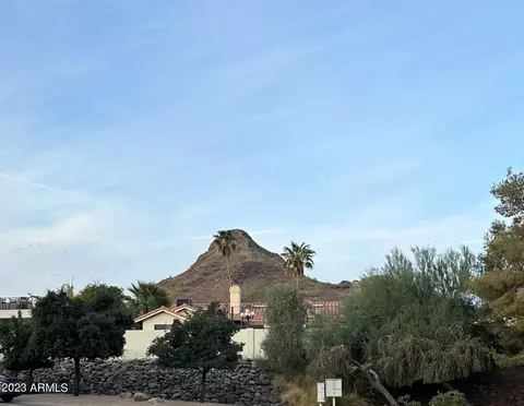 1946 E Beck Ln, Phoenix, AZ 85022 photo 8