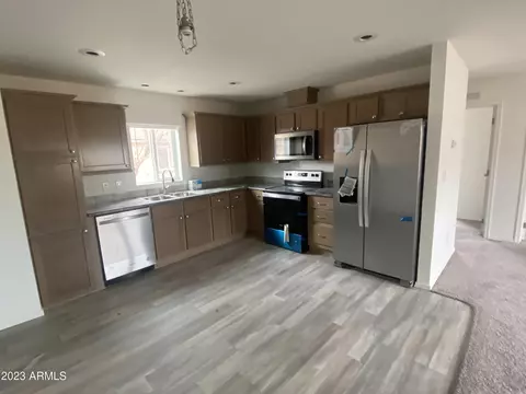 440 W Paris Trl, Paulden, AZ 86334 photo 3