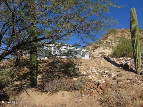 33205 S Edwards Ln, Black Canyon City, AZ 85324