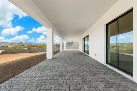 Exterior - 222 E Tumbleweed Dr, Phoenix, AZ 85085 photo 5 of 10