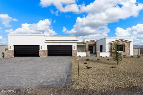 222 E Tumbleweed Dr, Phoenix, AZ 85085