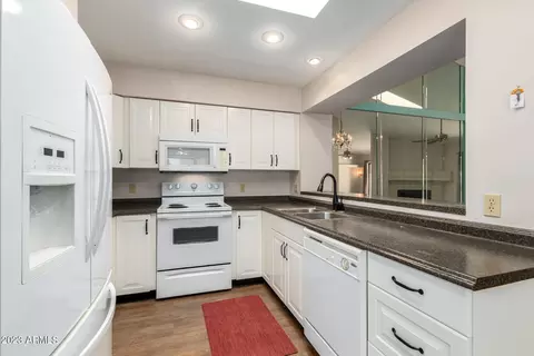 1049 E Chilton Dr, Tempe, AZ 85283 photo 14