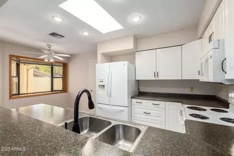 1049 E Chilton Dr, Tempe, AZ 85283 photo 16