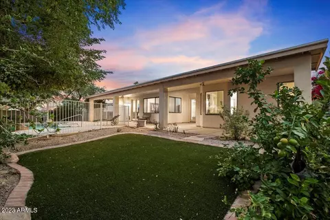 16042 N 10th St, Phoenix, AZ 85022 photo 2
