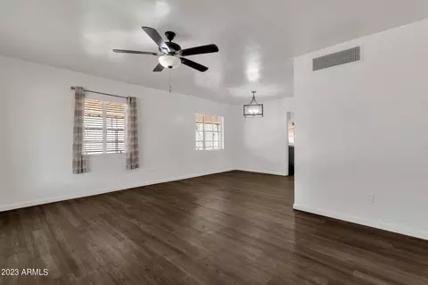 3308 E Yale St, Phoenix, AZ 85008 photo 4