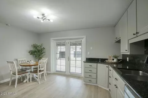 3108 W Windrose Dr, Phoenix, AZ 85029 photo 4