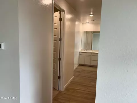 Entry Way - 1737 E Questa Dr, Phoenix, AZ 85024 photo 6 of 9