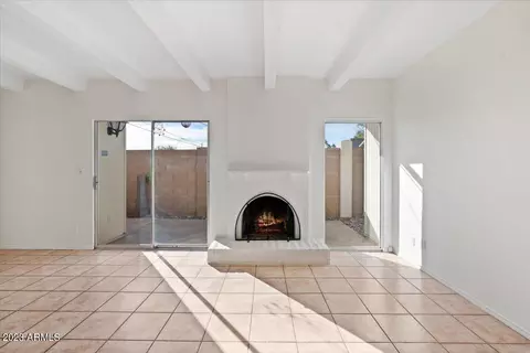 1667 E Borghese Pl, Phoenix, AZ 85016 photo 5
