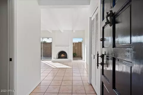 1667 E Borghese Pl, Phoenix, AZ 85016 photo 3
