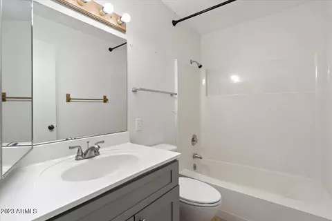 1667 E Borghese Pl, Phoenix, AZ 85016 photo 14