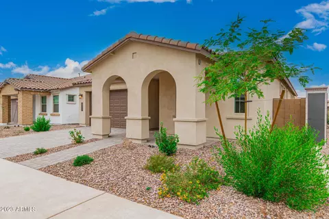 21420 E Macaw Dr, Queen Creek, AZ 85142