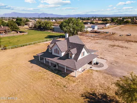 1590 E Paint Horse Pl, San Tan Valley, AZ 85140