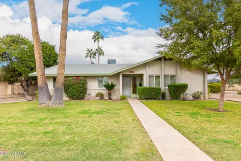 2944 E Cortez St, Phoenix, AZ 85028