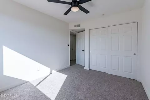 2338 E Shaw Butte Dr, Phoenix, AZ 85028 photo 23