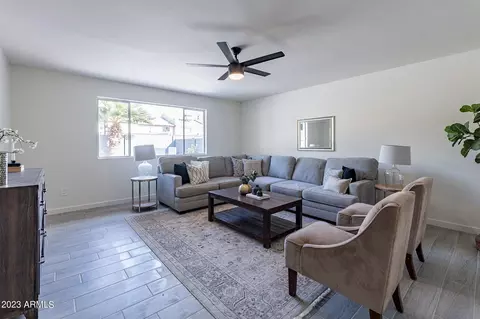 2338 E Shaw Butte Dr, Phoenix, AZ 85028 photo 11