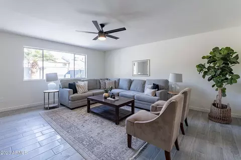 2338 E Shaw Butte Dr, Phoenix, AZ 85028 photo 10