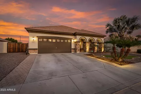 6707 S Claiborne Ave, Gilbert, AZ 85298