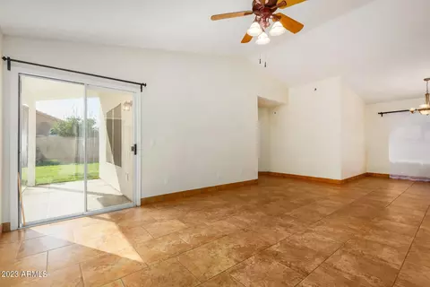 1455 E Silver Creek Rd, Gilbert, AZ 85296 photo 11