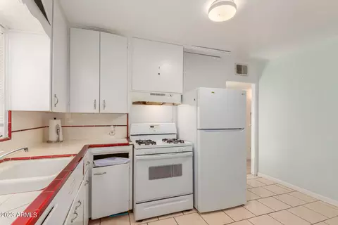 2245 E Flower St, Phoenix, AZ 85016 photo 10