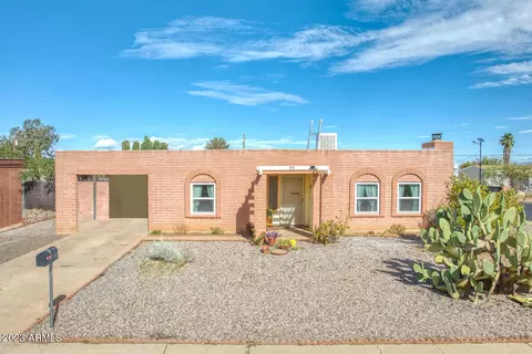 333 Meadows Dr, Sierra Vista, AZ 85635