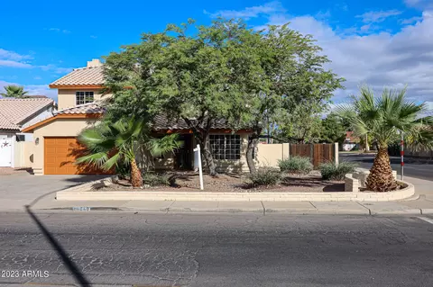 1940 E Sharon Dr, Phoenix, AZ 85022 photo 2
