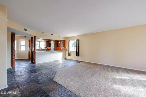 1940 E Sharon Dr, Phoenix, AZ 85022 photo 6