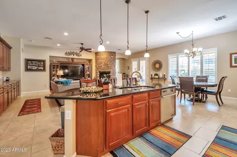 11323 E Solina Cir, Mesa, AZ 85212