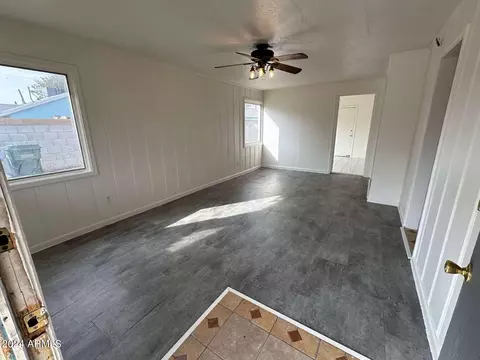 2608 W Lane Ave, Phoenix, AZ 85051