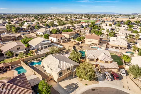 7610 W Claremont St, Glendale, AZ 85303